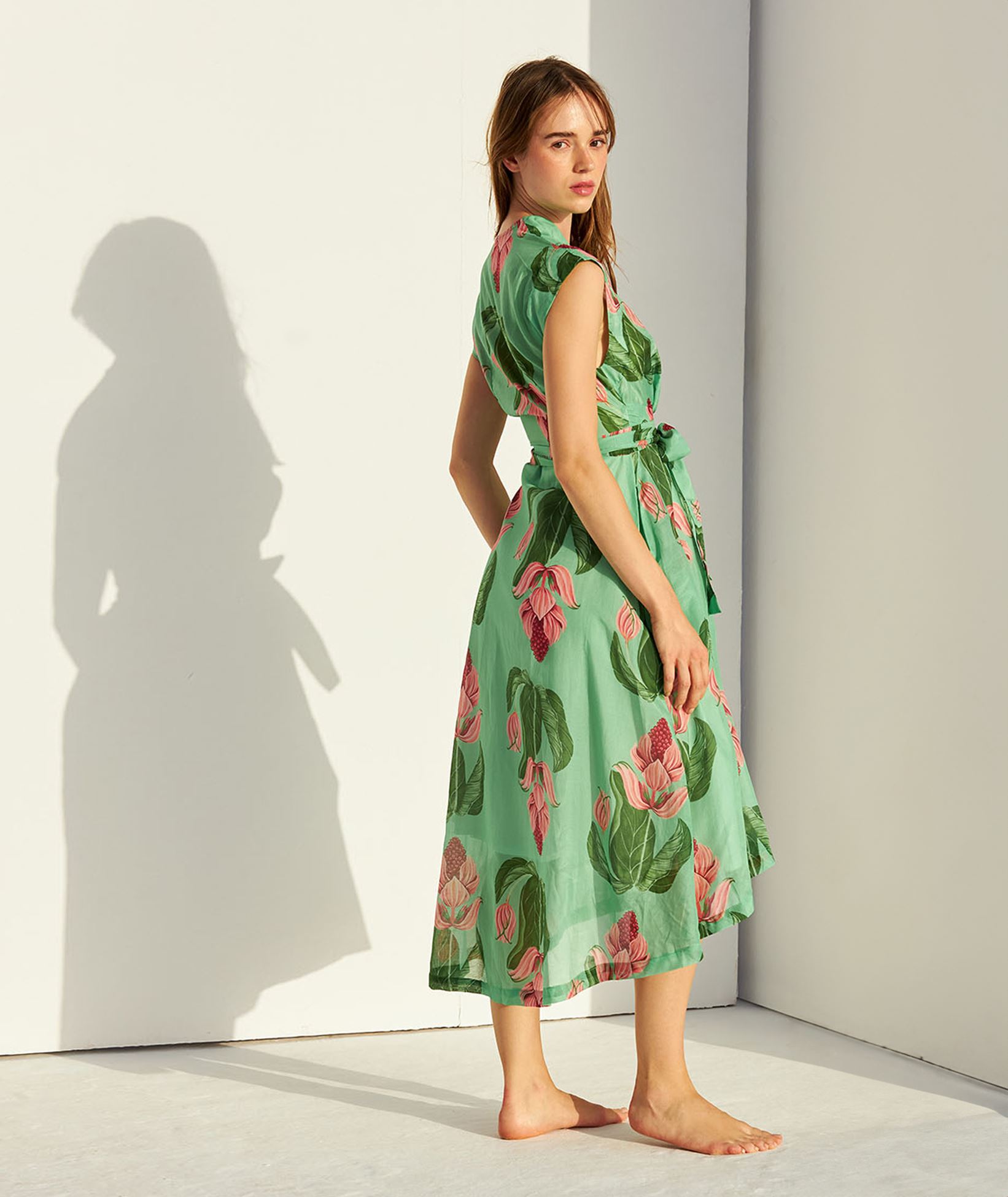 knee length dresses for ladies Monochrome Rose Floral Pattern Print Slim Fit Midi Cami Dress main image 1